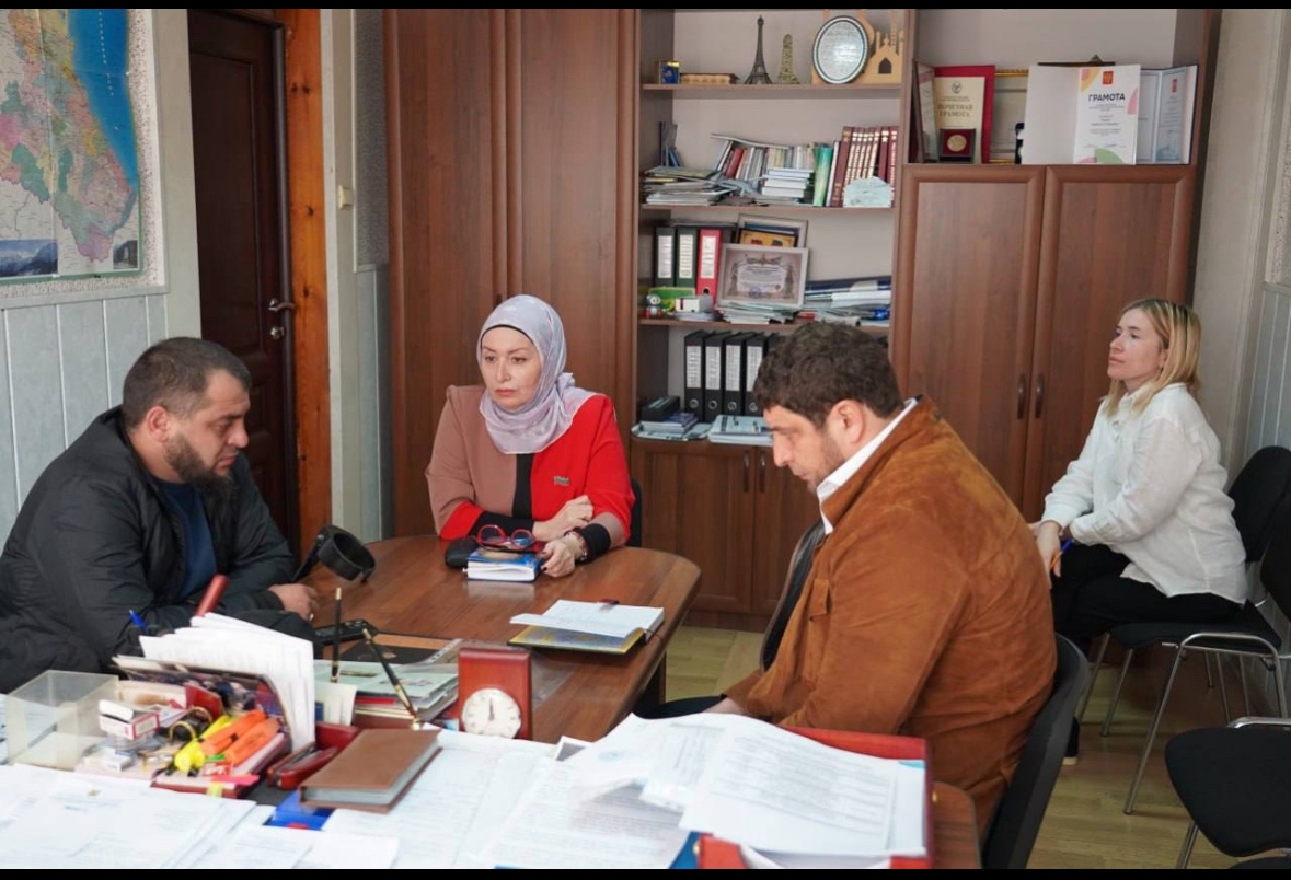 В Хасавюрте состоялось совещание по вопросам доступности городской среды для участников специальной военной операции