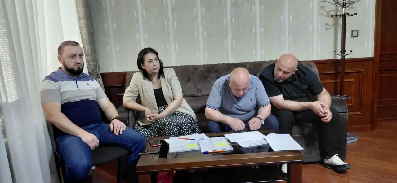 25 июня 2026 года в ГКУ РД «ТУСЗН г. Хасавюрта и Хасавюртовского района» состоялось заседание межведомственной комиссии по оказанию государственной социальной помощи на основании социального контракта.